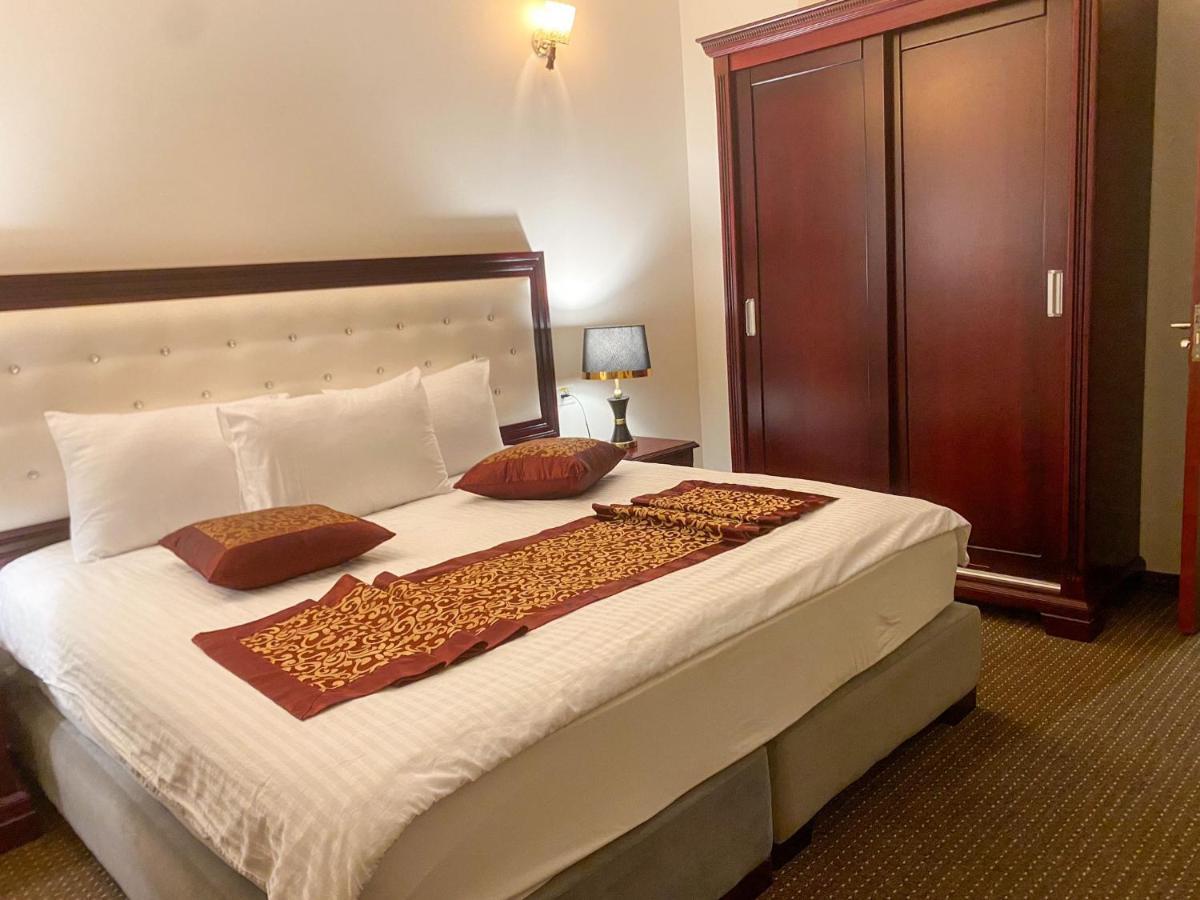 Abu Mazen Hotel Hebron Exteriör bild