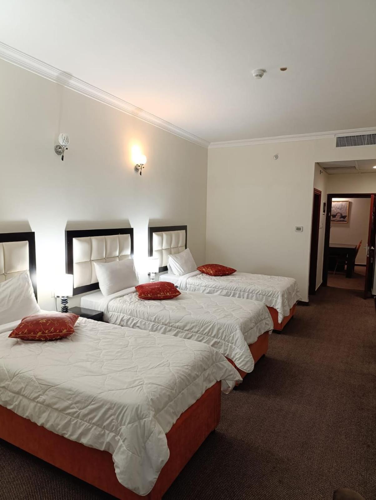 Abu Mazen Hotel Hebron Exteriör bild
