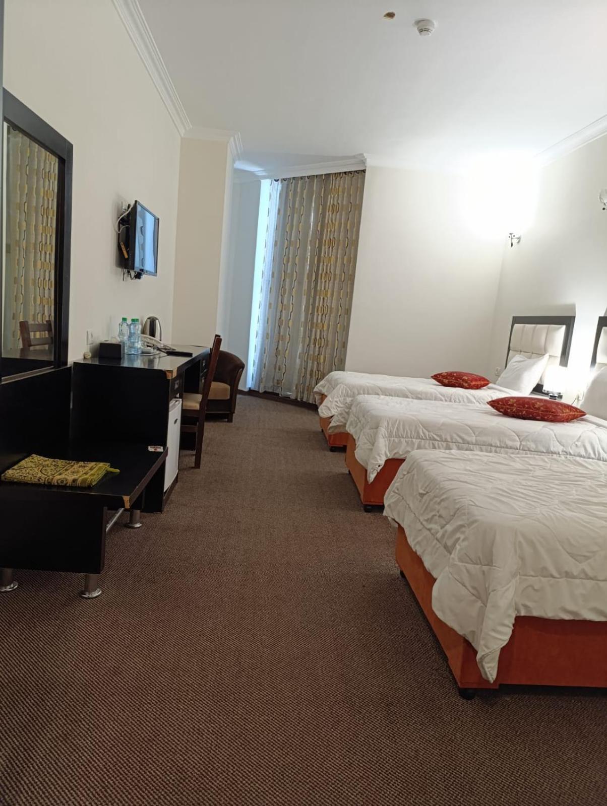 Abu Mazen Hotel Hebron Exteriör bild